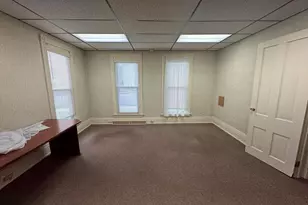 1412 Liberty St, Franklin, PA 16323 - Photo 9