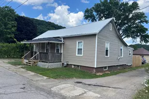 116 Norman St, Franklin, PA 16323 - Photo 9