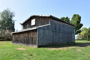 15548 Beaver Rd, Saegertown, PA 16433 - Photo 9