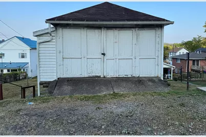 229 Hone Ave, Oil City, PA 16301 - Photo 5