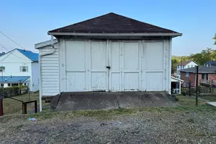 229 Hone Ave, Oil City, PA 16301 - Photo 5