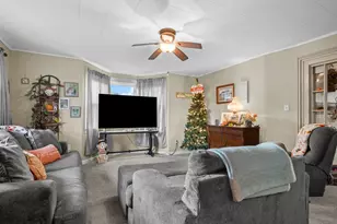 33436 N Main St, Townville, PA 16360 - Photo 3