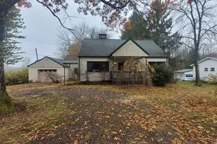 1322 Grandview Rd, Oil City, PA 16301 - Photo 1