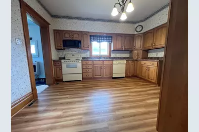 176 N. Main St., Seneca, PA 16346 - Photo 9