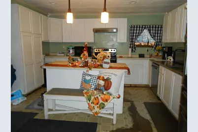 56 Mechanic St, Rouseville, PA 16344 - Photo 5