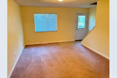 509 Ridgewood Road Apt 8, Shippenville, PA 16254 - Photo 3