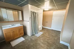 919 East Main St, Rural Valley, PA 16249 - Photo 33