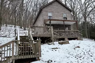 14 Dubbs St, Franklin, PA 16323 - Photo 1