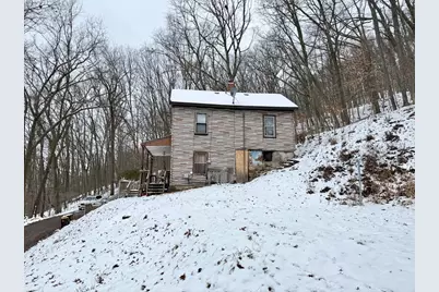 14 Dubbs St, Franklin, PA 16323 - Photo 5