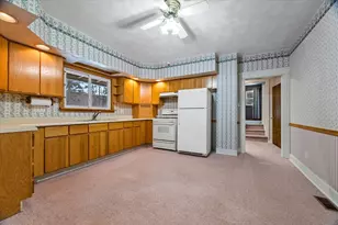 125 W Bloss St, Titusville, PA 16354 - Photo 5