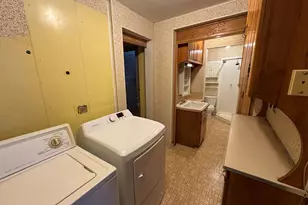 116 W 2nd St, Oil City, PA 16301 - Photo 7