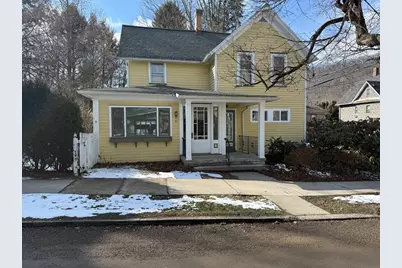 8 Lincoln St, Oil City, PA 16301 - Photo 1