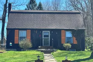 25 Park St, Franklin, PA 16323 - Photo 1