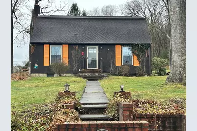 25 Park St, Franklin, PA 16323 - Photo 1