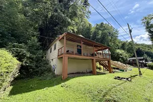 876 N Tunnel Rd, Kennerdell, PA 16374 - Photo 7