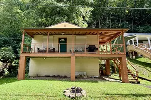876 N Tunnel Rd, Kennerdell, PA 16374 - Photo 9