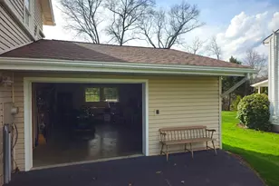 105 Birch Dr, Franklin, PA 16323 - Photo 5