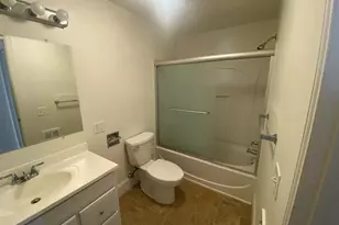 305 13th Street- Apt G, Franklin, PA 16323 - Photo 5