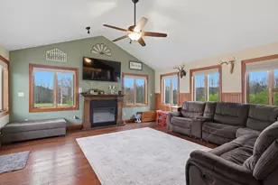14916 Arnold Dr, Townville, PA 16360 - Photo 9
