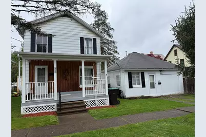 412 6th St, Franklin, PA 16323 - Photo 1