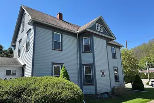 806 Liberty St, Franklin, PA 16323 - Photo 7