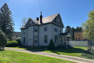 806 Liberty St, Franklin, PA 16323 - Photo 3
