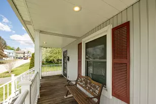157 Lamberton St, Franklin, PA 16323 - Photo 7