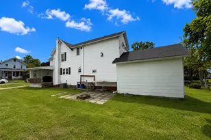 318 W 5th St, Oil City, PA 16301 - Photo 5