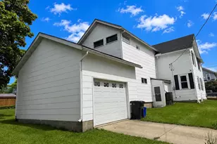 318 W 5th St, Oil City, PA 16301 - Photo 3