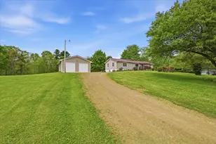 16035 State Hwy 8, Centerville, PA 16404 - Photo 13