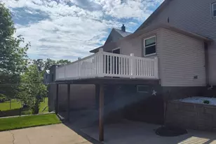 1540 Elk St, Franklin, PA 16323 - Photo 5