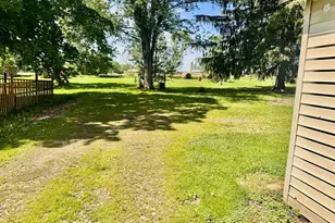 33127 N Main St, Townville, PA 16360 - Photo 21