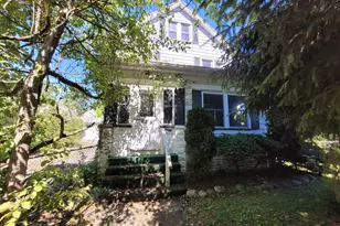 705 N Cottage St, Meadville, PA 16135 - Photo 1