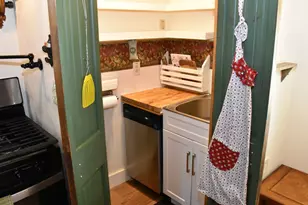 313 N 1st St, Titusville, PA 16354 - Photo 9