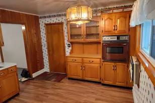 231 Manor Dr, Franklin, PA 16323 - Photo 7