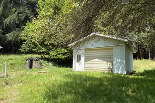 923 Meadville Rd, Titusville, PA 16354 - Photo 7