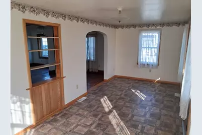 19 Shuffstall Street, Franklin, PA 16323 - Photo 7