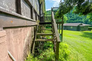 180 Ahrensville Rd, Oil City, PA 16301 - Photo 11