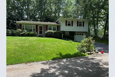 452 Wendy Way, Franklin, PA 16323 - Photo 1