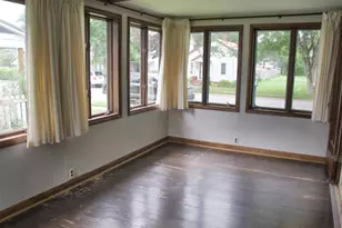 516 W Spruce St, Titusville, PA 16354 - Photo 5