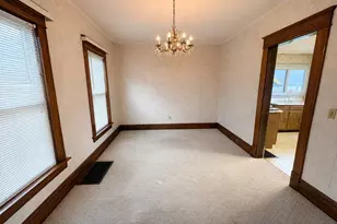 305 Liberty St, Franklin, PA 16323 - Photo 9