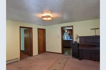 744 Grove Street, Saint Petersburg, PA 16054 - Photo 5