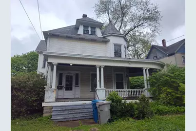 718 Park Ave, Meadville, PA 16335 - Photo 1