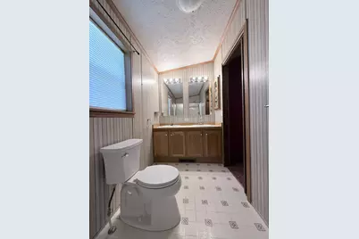 2148 Cranberry Rockland Rd, Kennerdell, PA 16374 - Photo 17