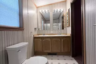 2148 Cranberry Rockland Rd, Kennerdell, PA 16374 - Photo 17