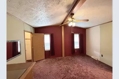 2148 Cranberry Rockland Rd, Kennerdell, PA 16374 - Photo 13