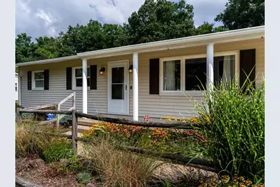 26 Woodbine Drive, Hempfield Township, PA 16125 - Photo 5