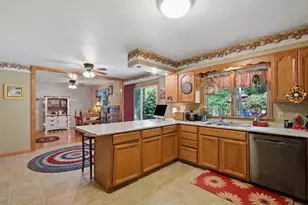 100 Beech Dr, Franklin, PA 16323 - Photo 13