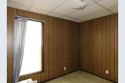 213 1/2 Hoffman Ave, Oil City, PA 16301 - Photo 13
