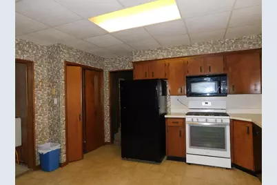213 1/2 Hoffman Ave, Oil City, PA 16301 - Photo 9
